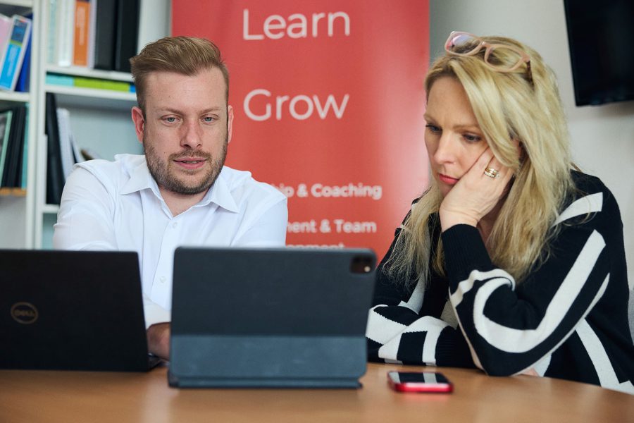 Fentons IT consultant demonstrating cyber security solutions